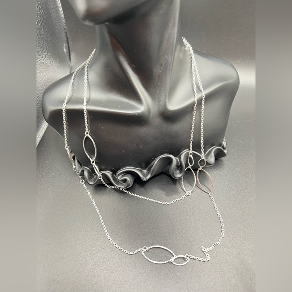 New Elegant Sheila Rose 21” Silver Chain Necklace - Picture 6 of 9